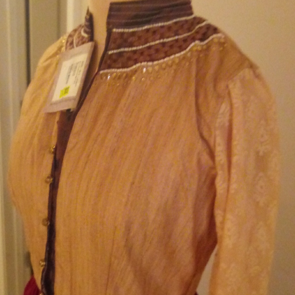 Dress - Picture 2 of 8